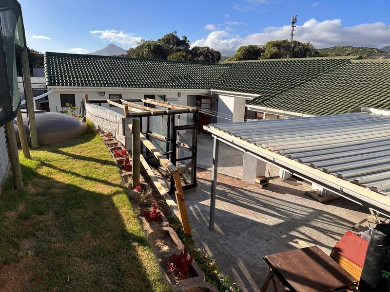 4 Bedroom Property for Sale in Fish Hoek Western Cape